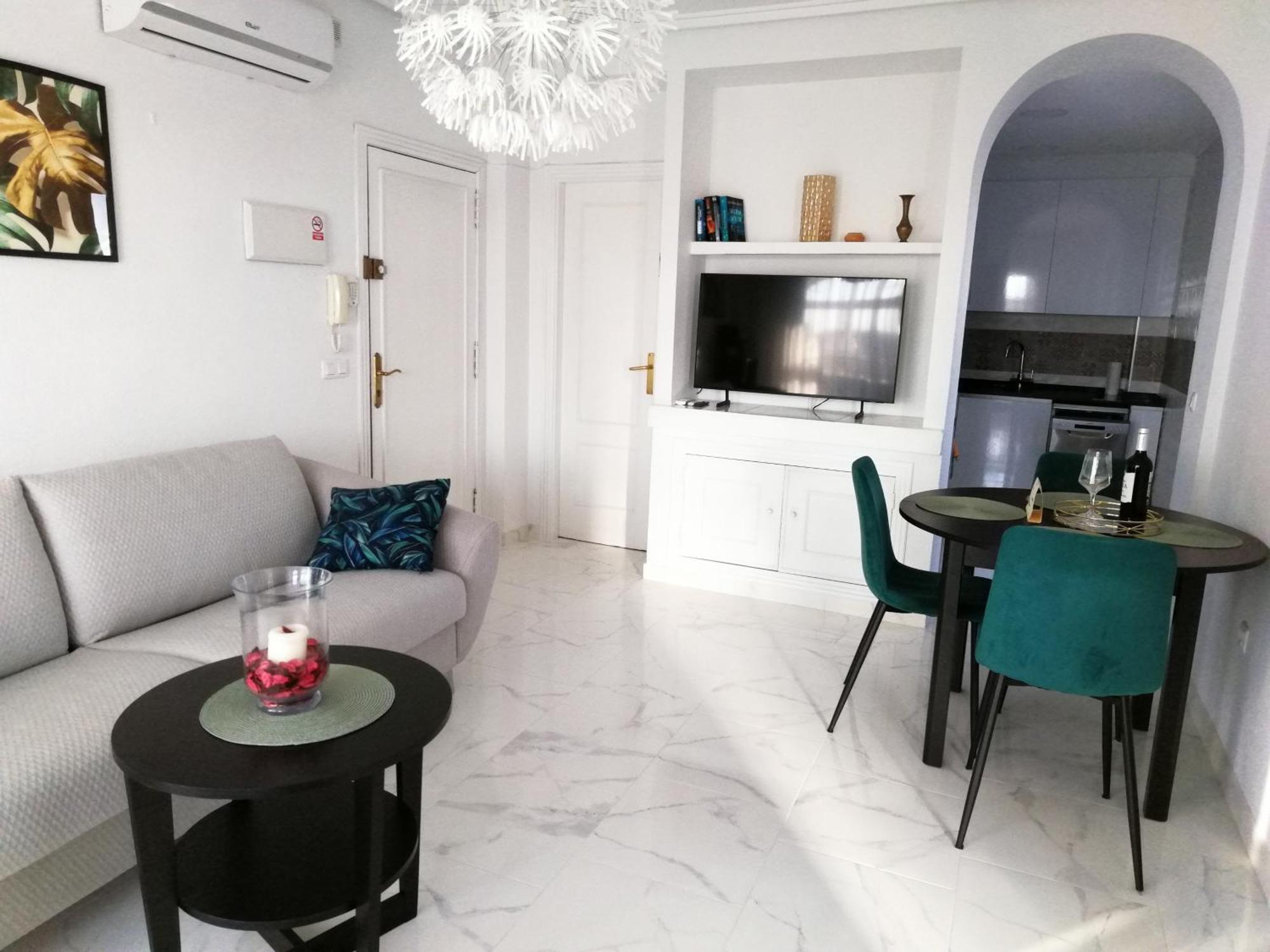 Villa Susana Торевьиа Экстерьер фото